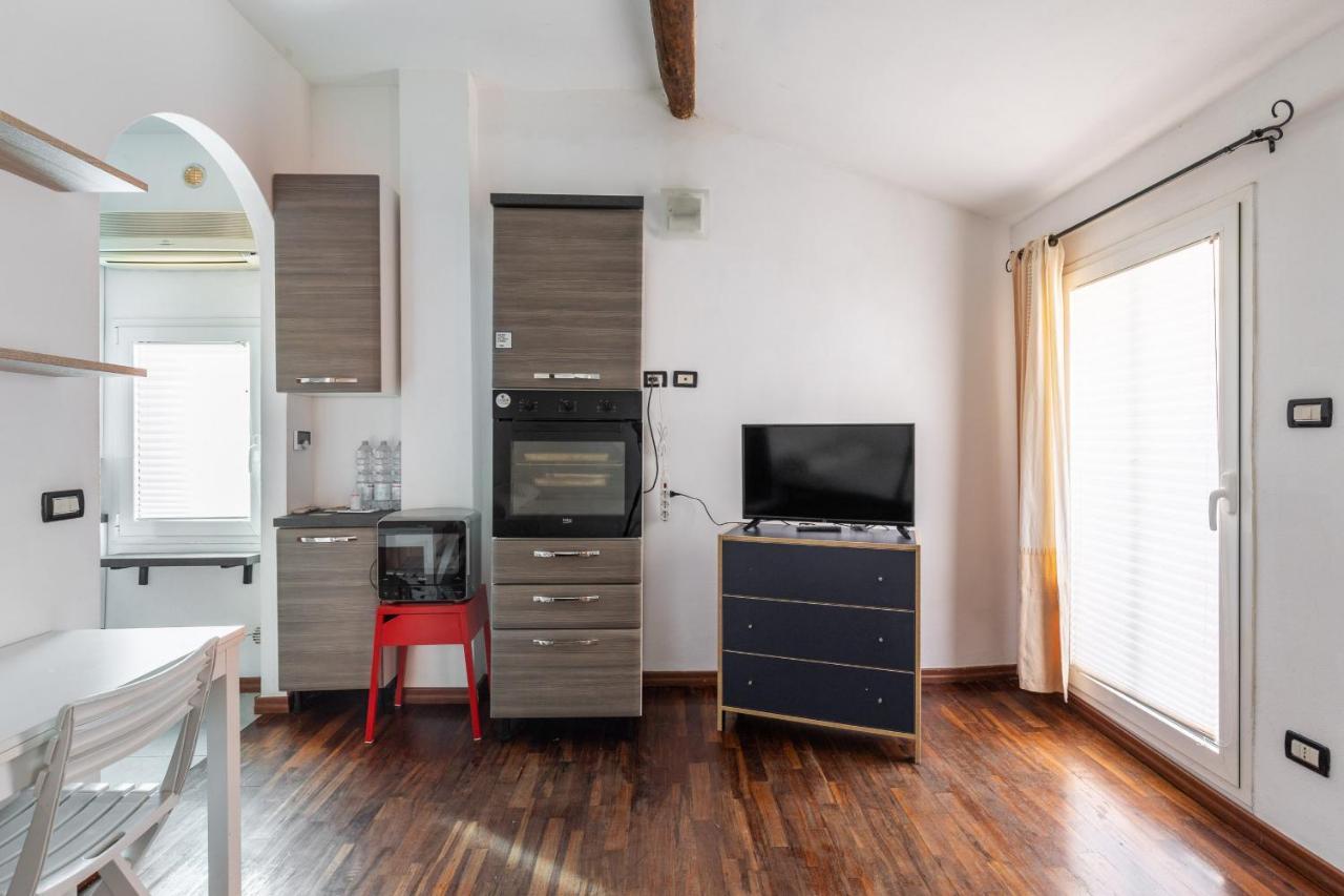 Studio Malcontenti Con Terrazzo By Wonderful Ltaly Болонья Экстерьер фото