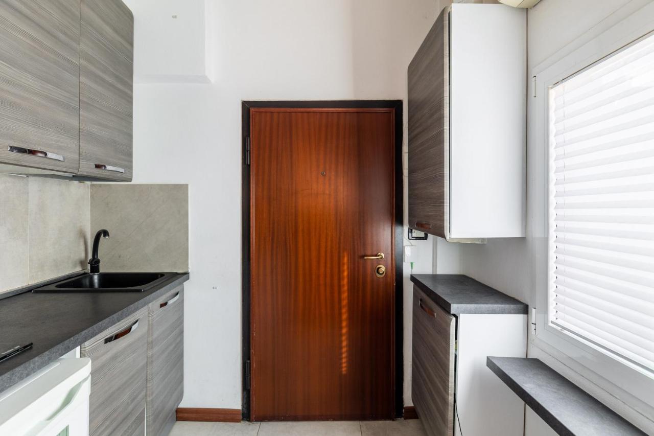 Studio Malcontenti Con Terrazzo By Wonderful Ltaly Болонья Экстерьер фото